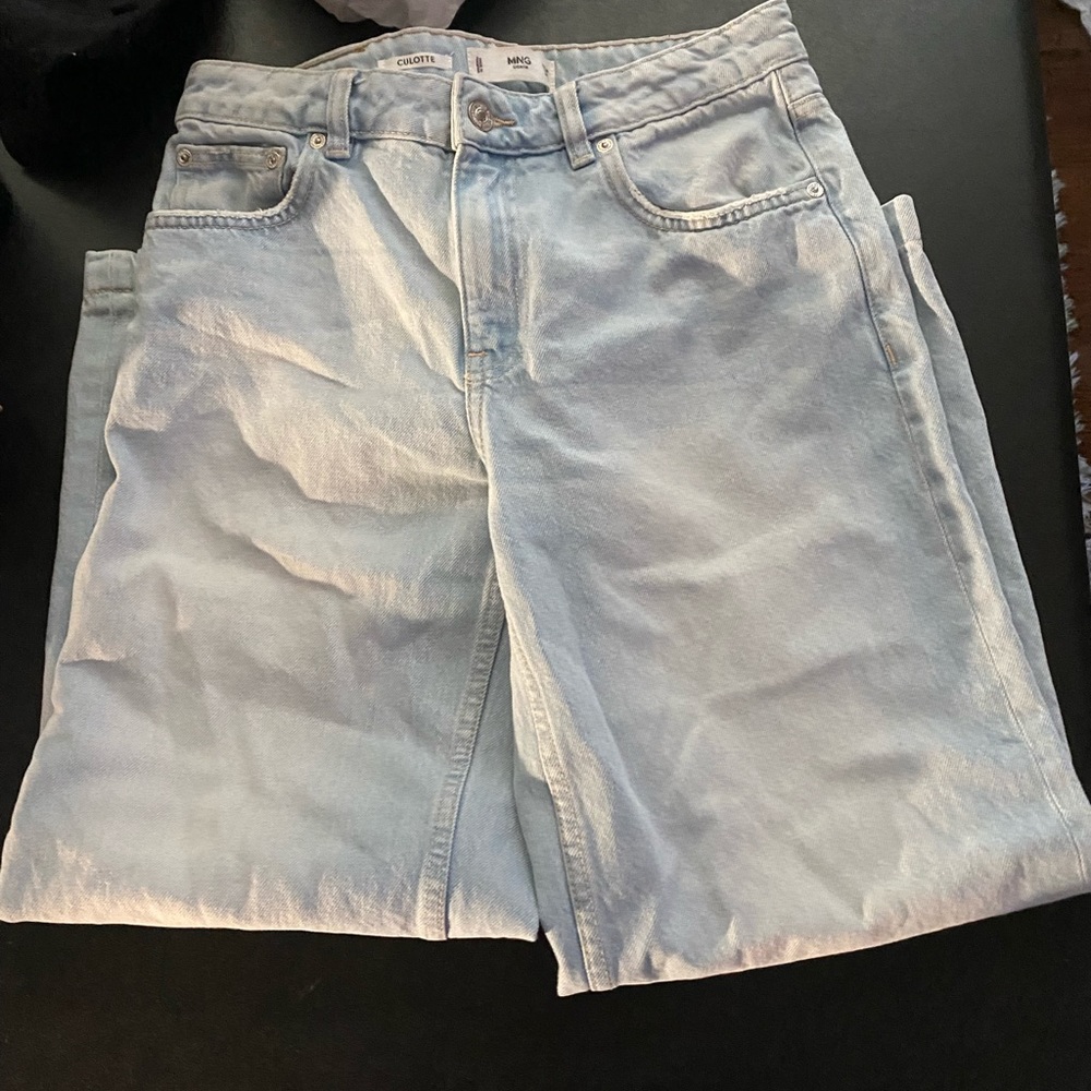 light wash wide legged jeans